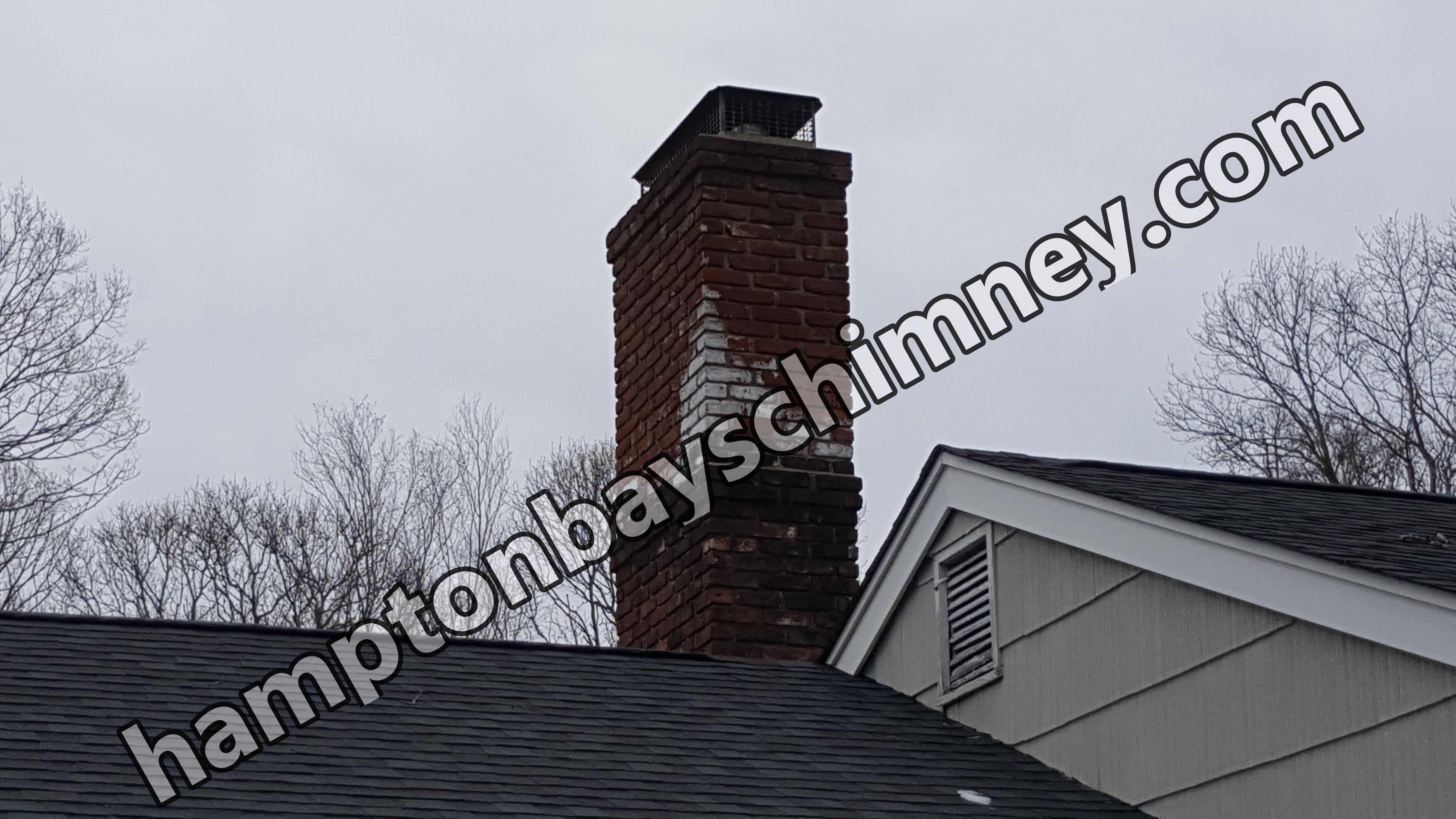 Complete creosote removal from chimney flue in Hampton Bays, NY